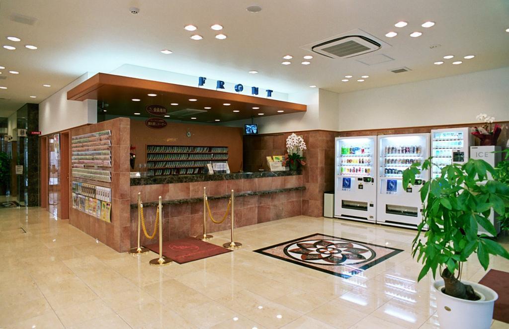 Toyoko Hanshin Ekimae Hotel 3*
